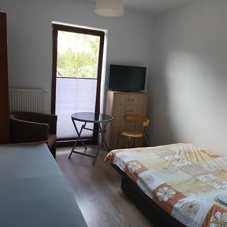 Bed & Breakfast Oaza Kaszubska 3*